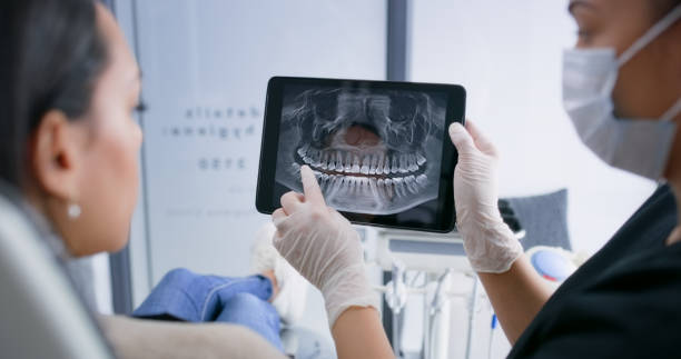 Licensed Tooth Extraction service in Williamsburg, IA - Smile Center Dentistry
